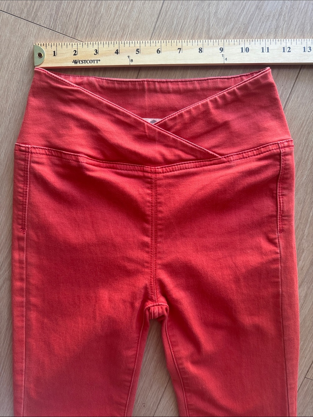 Free People We The Free Pull-On Flare Jeans Coral Red Orange Size 24 - Picture 12 of 14